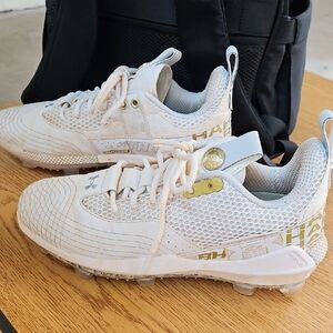 Under Armour Men Bryce Harper White Gold Cleats Size 9